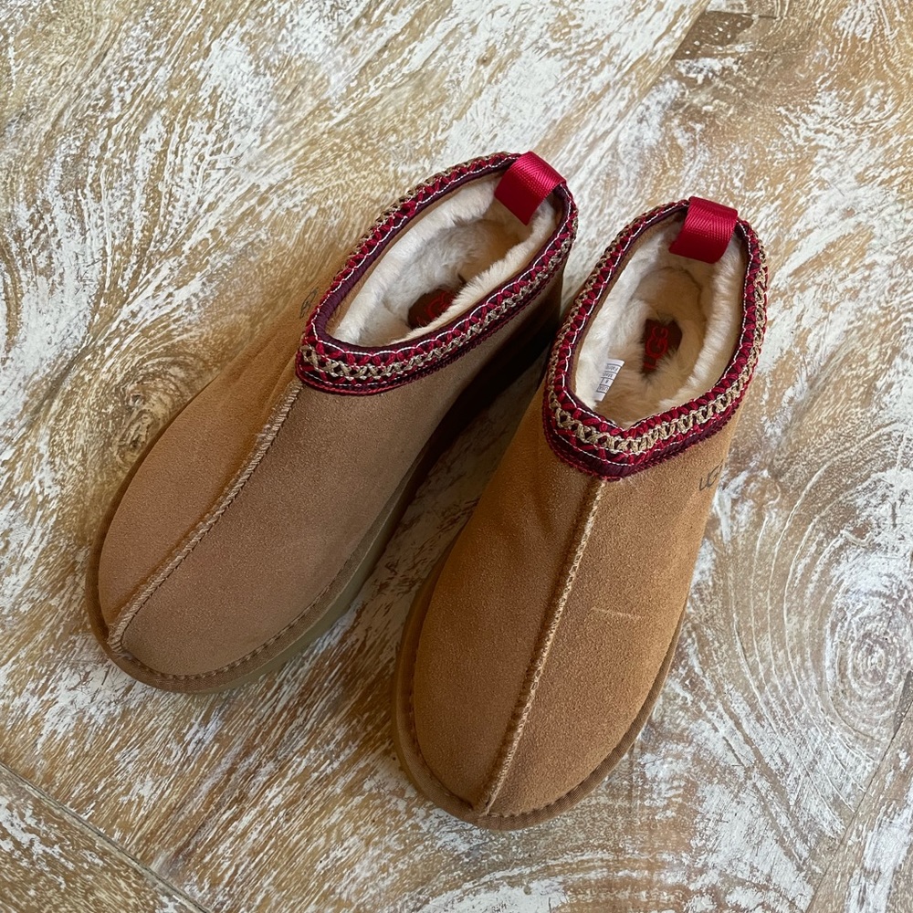 UGG Women's Tazz Brown Slippers - Picture 6 of 9